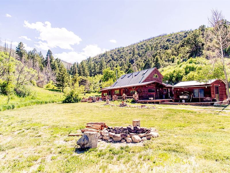 Huitt Family Ranch : Rangely : Rio Blanco County : Colorado