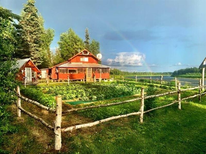 Remote Hunting & Fishing Lodge Busi : Sleetmute : Bethel Borough : Alaska