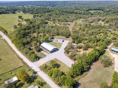 10+ Acres + Home Or Commercial Biz : Hulbert : Cherokee County : Oklahoma