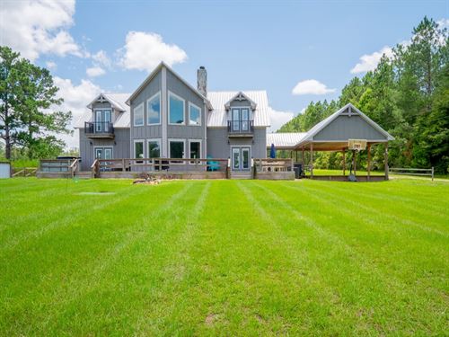 Modern Farmhouse Retreat on 26.53 : Greenville : Madison County : Florida