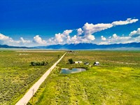 Farm, Home, Greenhouse & Warehouse : Saguache : Colorado