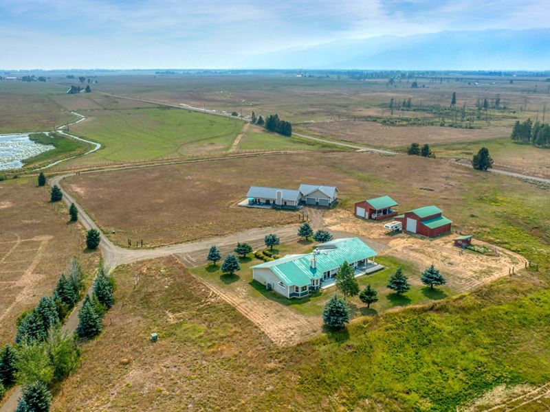 13290 Farm To Market Road : McCall : Valley County : Idaho