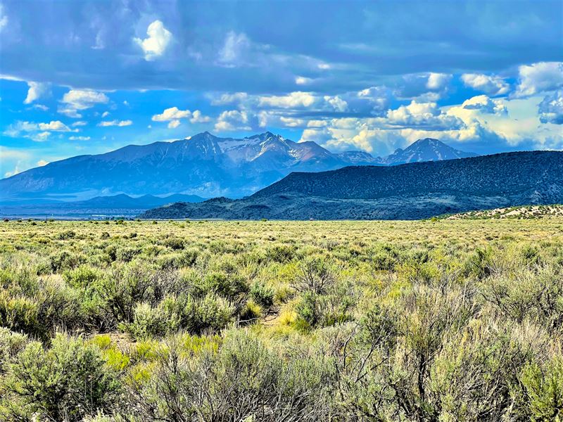 Majestic Colorado Countryside : Fort Garland : Costilla County : Colorado