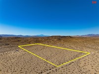 Great Potential Lot, $2,688.46 Down : Joshua Tree : San Bernardino County : California