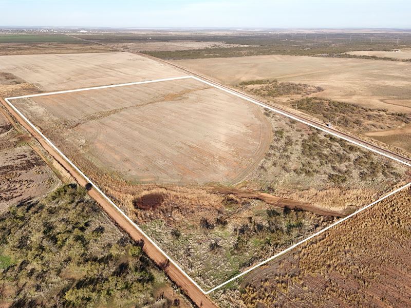 34 Acres in Hardeman County : Quanah : Hardeman County : Texas