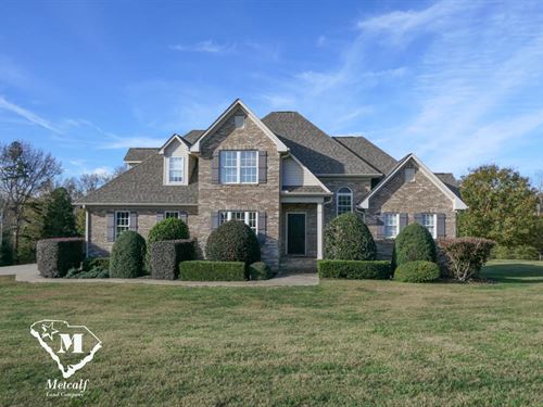 16.85 Acre Turn Key Horse Farm : Inman : Spartanburg County : South Carolina