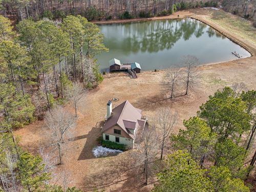 Wolfskin Retreat : Arnoldsville : Oglethorpe County : Georgia