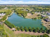 Manderley 23.28 Lakefront Estate : Kansas City : Clay County : Missouri