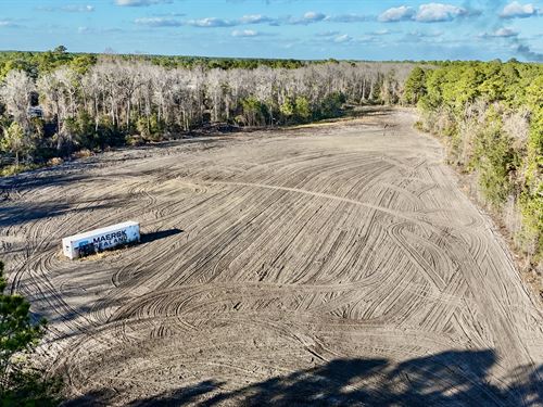 11.71 Acres on Bay Acres Road : Jesup : Wayne County : Georgia