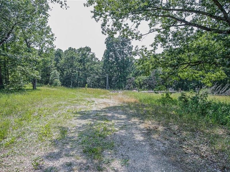 Dream Big with Acreage in Washingto : Fletcher : Washington County : Missouri