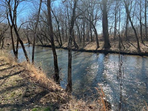 Wooded Property, River Frontage : Thayer : Oregon County : Missouri