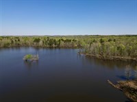 380 Acres, Private Lake & 2 Gorgeou : Little Rock : Pulaski County : Arkansas