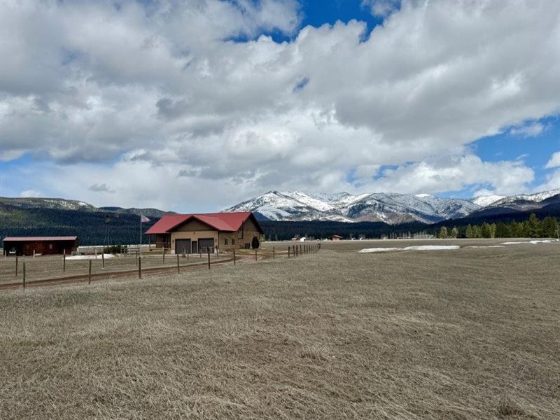 The Wilderness View Home : Ovando : Powell County : Montana