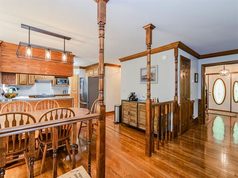 Custom Country Living Brick Home : Carson : Prince George County : Virginia