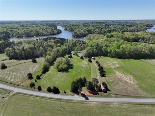 29.02 Acres of Residential Land : Buffalo Junction : Mecklenburg County : Virginia