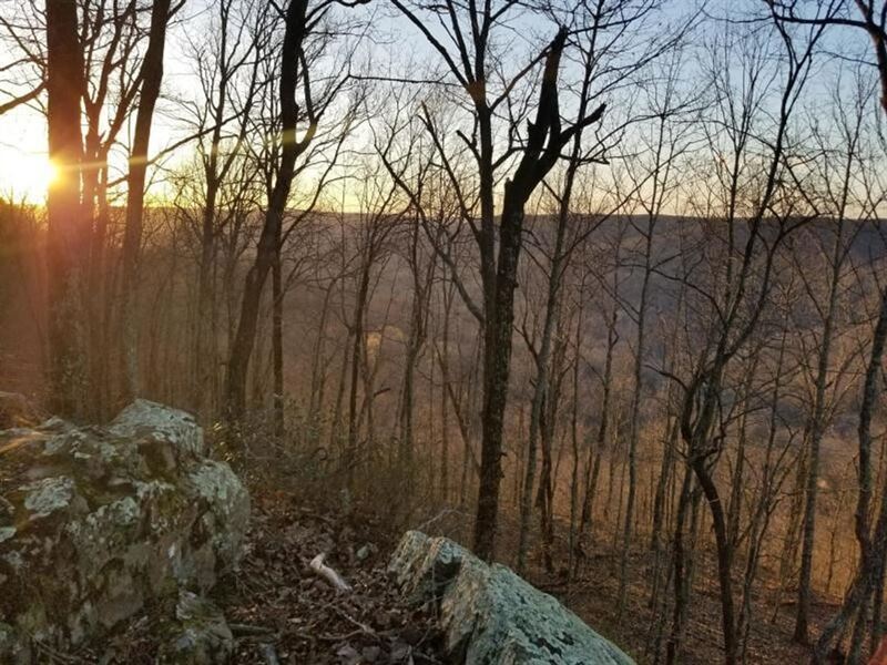 12 Acres. Incredible Bluff Views : South Pittsburg : Marion County : Tennessee