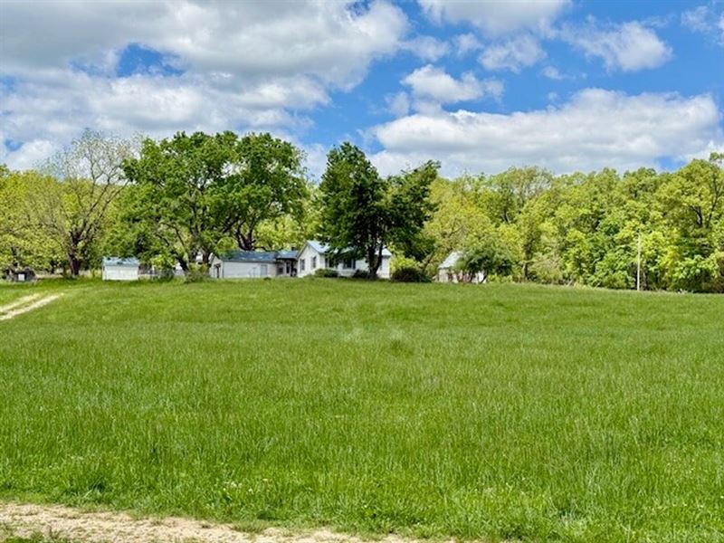 169.8 Pasture/Woods Live Water, Pon : Bucyrus : Texas County : Missouri