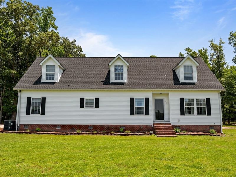 22 Acres with an Updated Home, Shop : Aulander : Bertie County : North Carolina