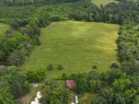 The Oliver Farmhouse : Collinsville : Dekalb County : Alabama