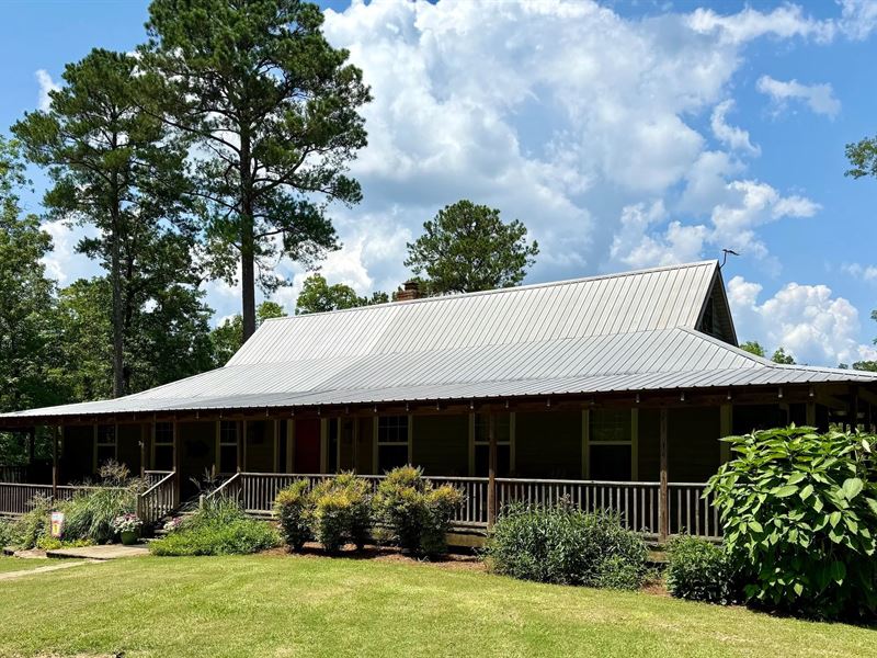 A Home On 42 Acres in Choctaw Count : Ackerman : Choctaw County : Mississippi