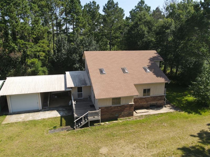 Ponderosa Road House and Land : Greenville : Butler County : Alabama