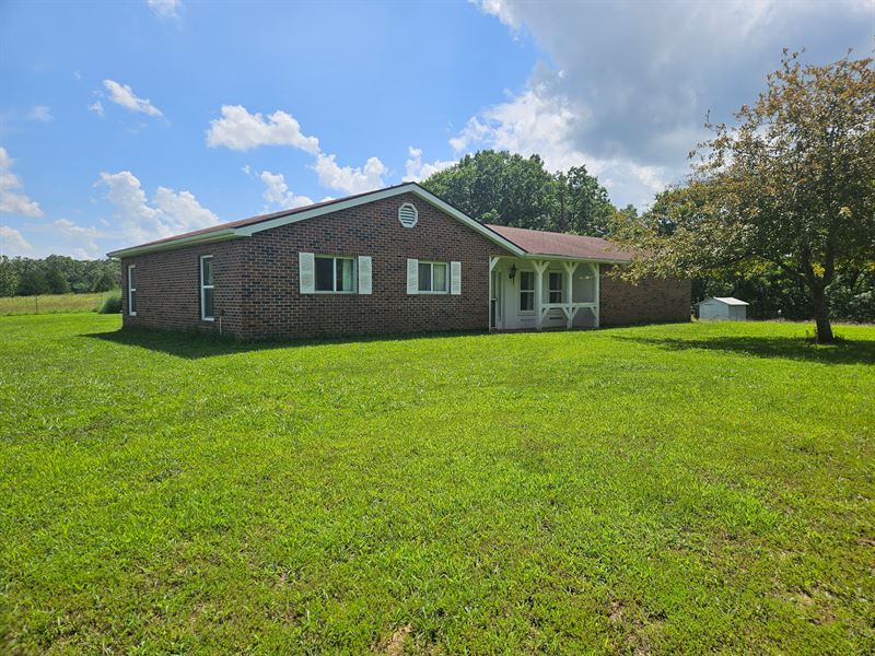 Hobby Farm in Southern Missouri : Mountain View : Howell County : Missouri