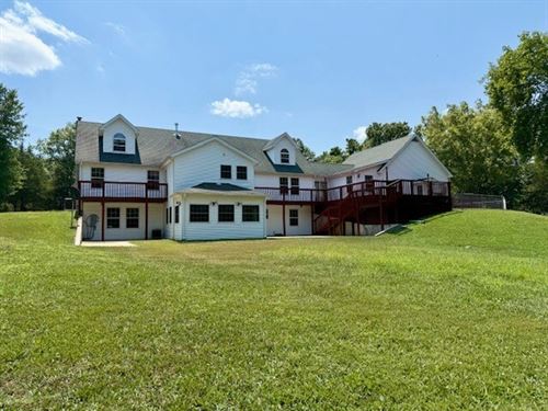 38 Acres, Live Water, 6 Bed/4 1/2 : Yukon : Texas County : Missouri