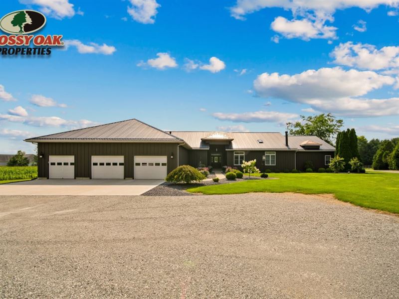2495 N 400 E Warsaw, IN 46582 / Hom : Warsaw : Kosciusko County : Indiana