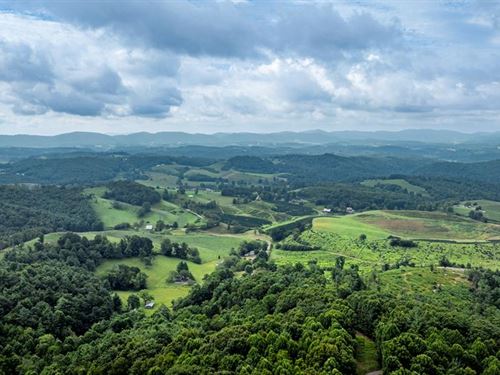 156+ Acres, Views & 4 Bedroom House : Independence : Grayson County : Virginia
