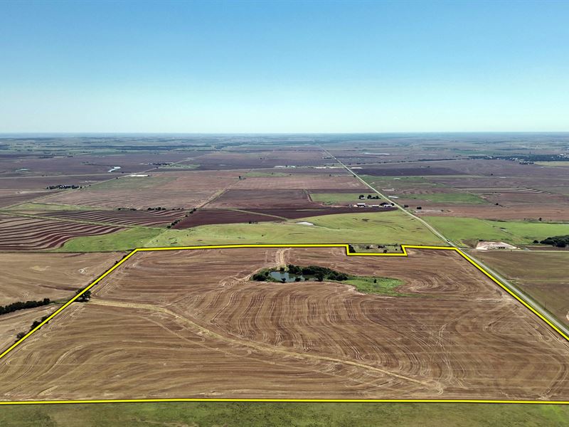 157 Acres of Cropland : Geary : Blaine County : Oklahoma