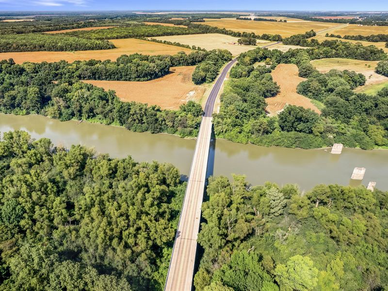 St. Francis Farm and Hunting : Marianna : Lee County : Arkansas