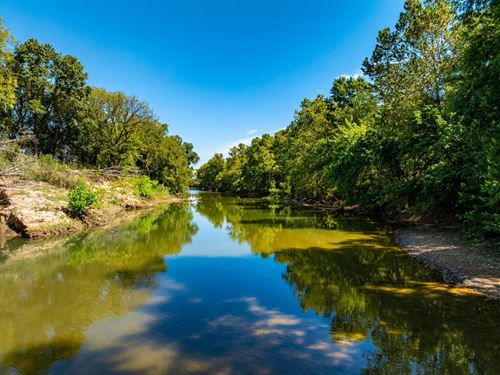 130 Acres, 1/2 Mile of Strawberr : Smithville : Sharp County : Arkansas