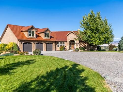 Olathe Custom Country Home on Acrea : Olathe : Montrose County : Colorado