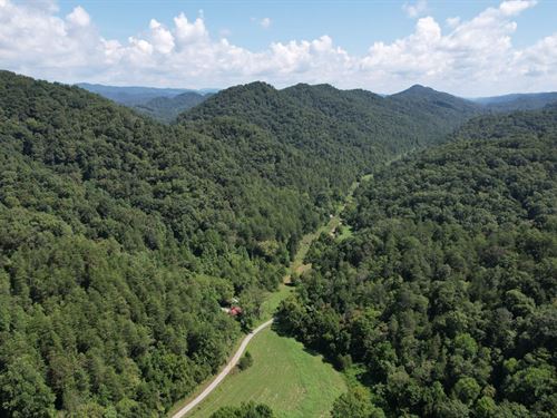 17 Acres Straddling TN & VA : Kyles Ford : Hancock County : Tennessee