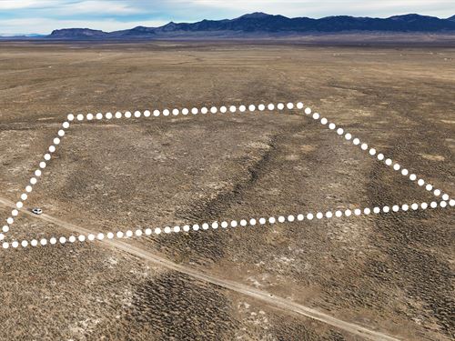 Wide-Open Space in Elko County : Montello : Elko County : Nevada