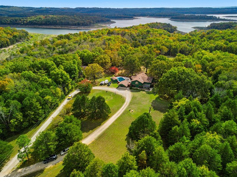 Secluded Bull Shoals Lake Home : Oakland : Marion County : Arkansas