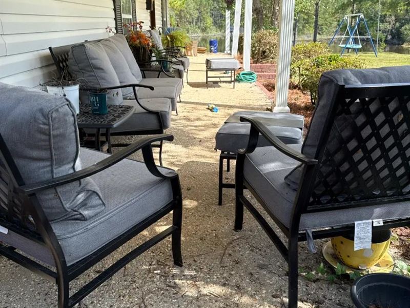 A Home on 120 Acres in Greene Count : Richton : Greene County : Mississippi