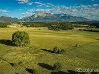 Colorado Ranch : Salida : Chaffee County : Colorado