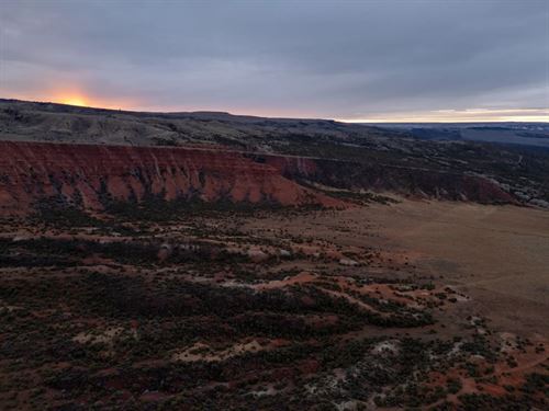 Big Red Creek Ranch : Casper : Natrona County : Wyoming