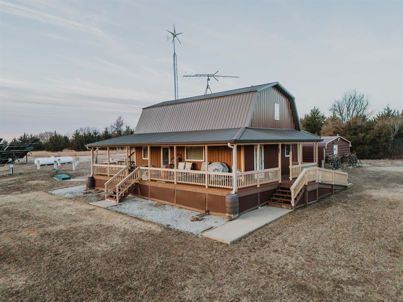 Settler Road Off-Grid Ranch : Piedmont : Elk County : Kansas