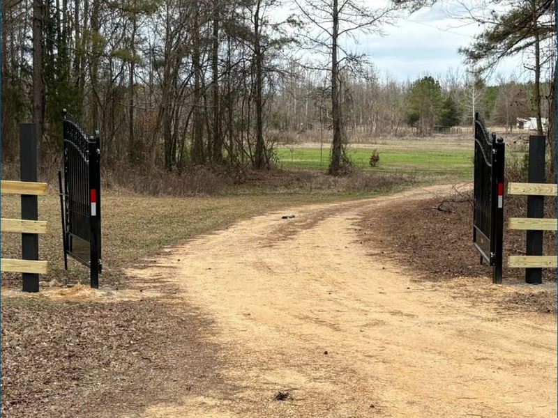 100 Acre Mini-Farm in Grenada Count : Coffeeville : Grenada County : Mississippi