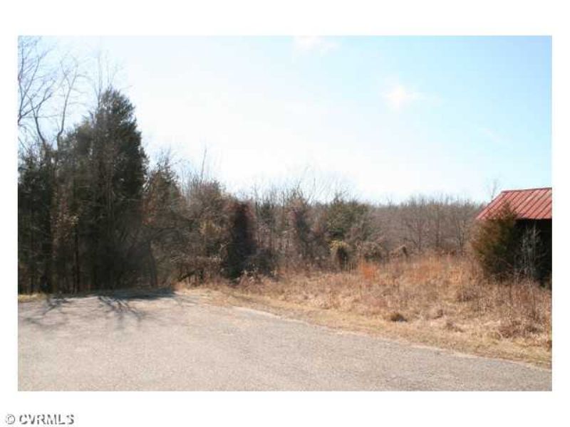 150 Sawmill Rd 15.7 Acres : Columbia : Cumberland County : Virginia