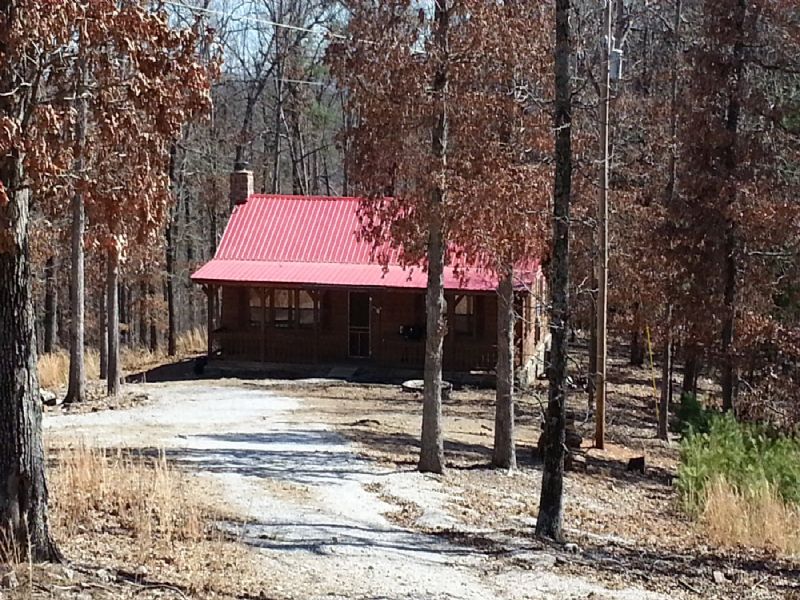 Cabin, 10+/- Acres, National Forest : Mountain View : Stone County : Arkansas