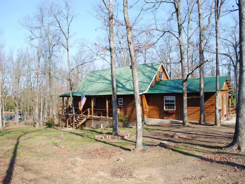 Ozark Mountain Cabin and Acreage : Fox : Stone County : Arkansas