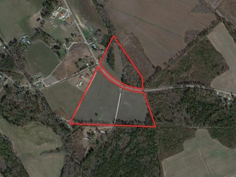 28.8 Acres of Resi : Maxton : Robeson County : North Carolina